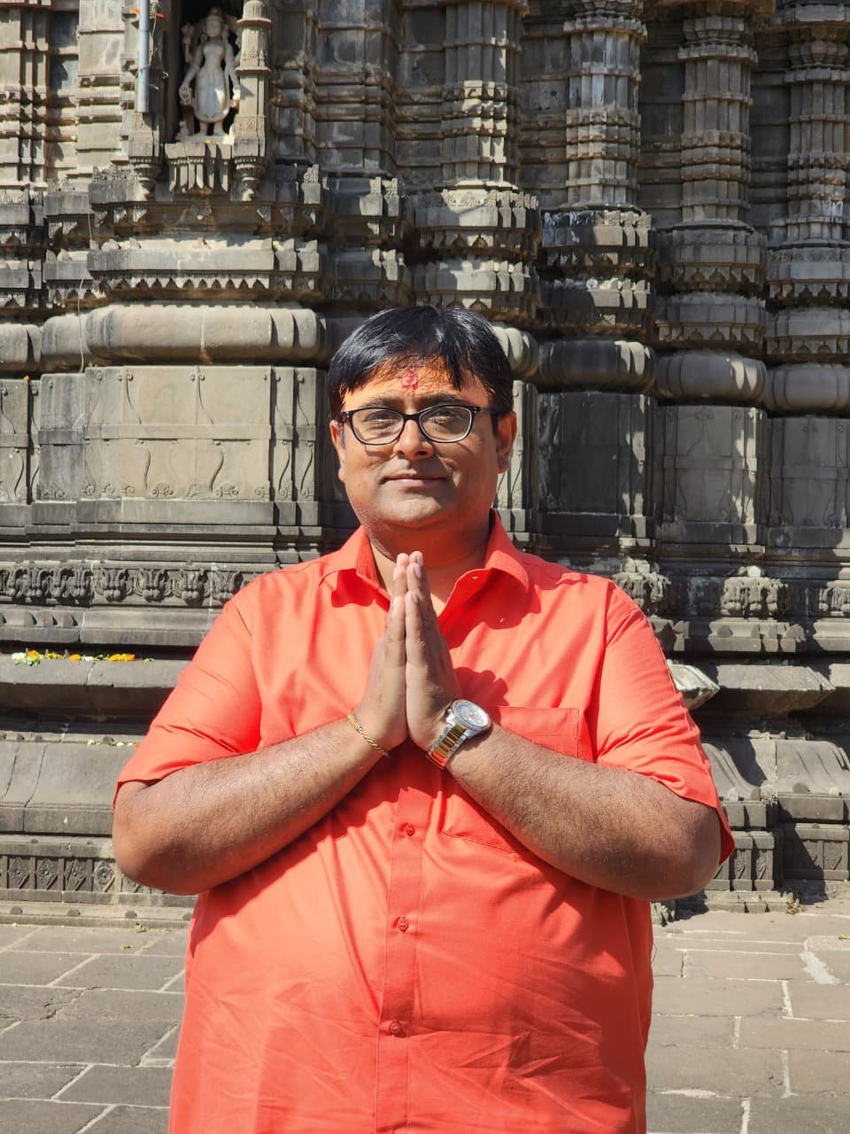 Acharya Bhavesh Thakar — Vedic astrologer, Vastu expert and Sanskrit scholar